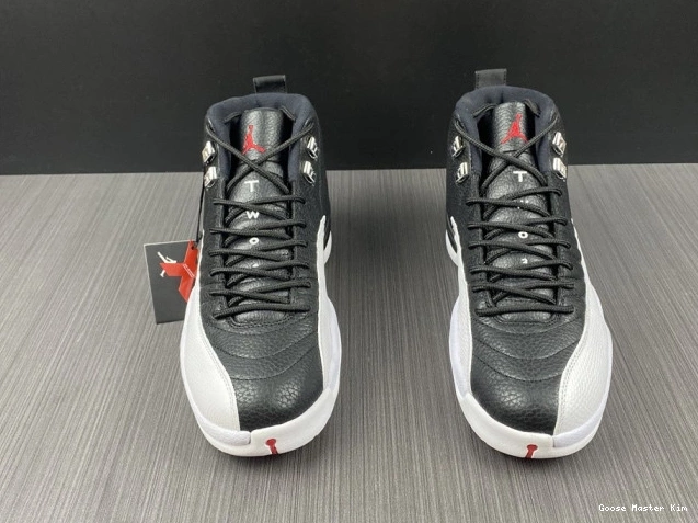 12 Air (2012) Playoffs Jordan 130690-001 Retro 0702